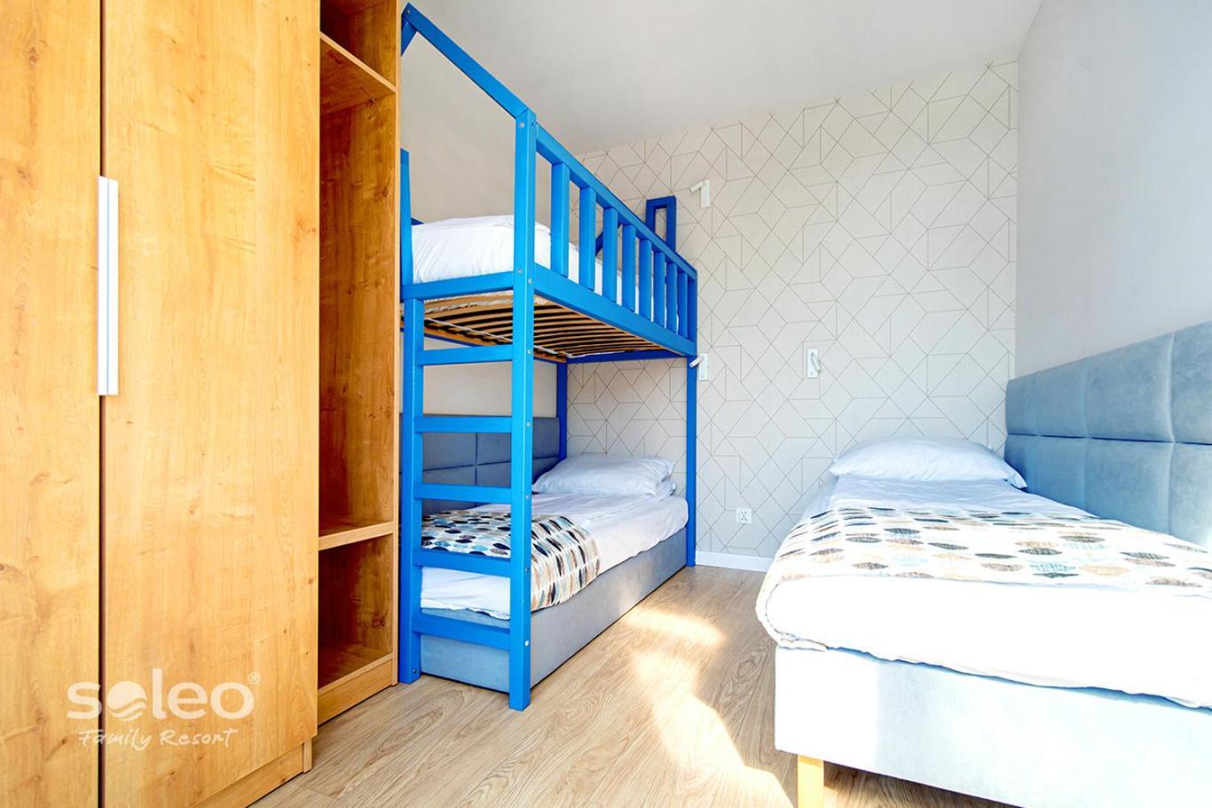 Soleo Family Resort - Domki 3 Min Od Morza - 3 Baseny, 4 Jacuzzi, Sauna, Animacje, Malpi Gaj, 3 Sale Zabaw, 4 Place Zabaw, 2 Restauracje רבאל מראה חיצוני תמונה